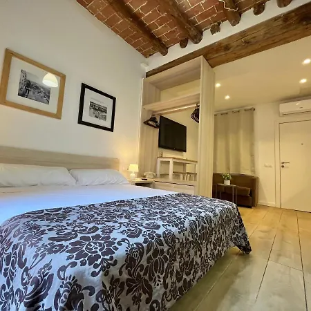 Estudio Port Serrallo Apartment